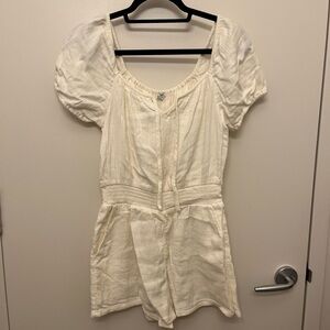 Aerie Ivory Short Sleeve Romper